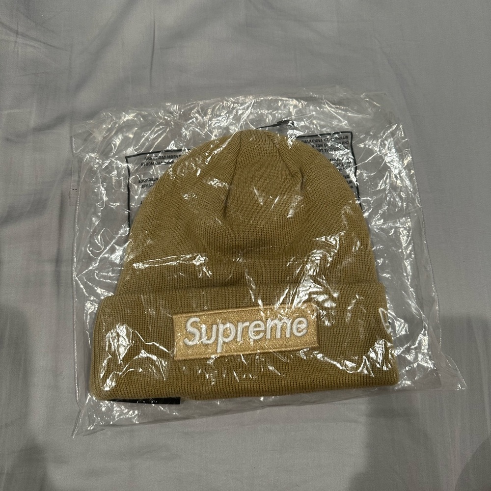 Supreme New Era Box Logo Beanie